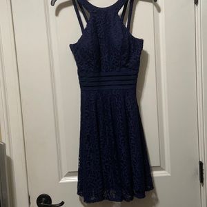 Navy blue dress size 0 92% nylon 8% Spandex Lining/Forro 100% polyester